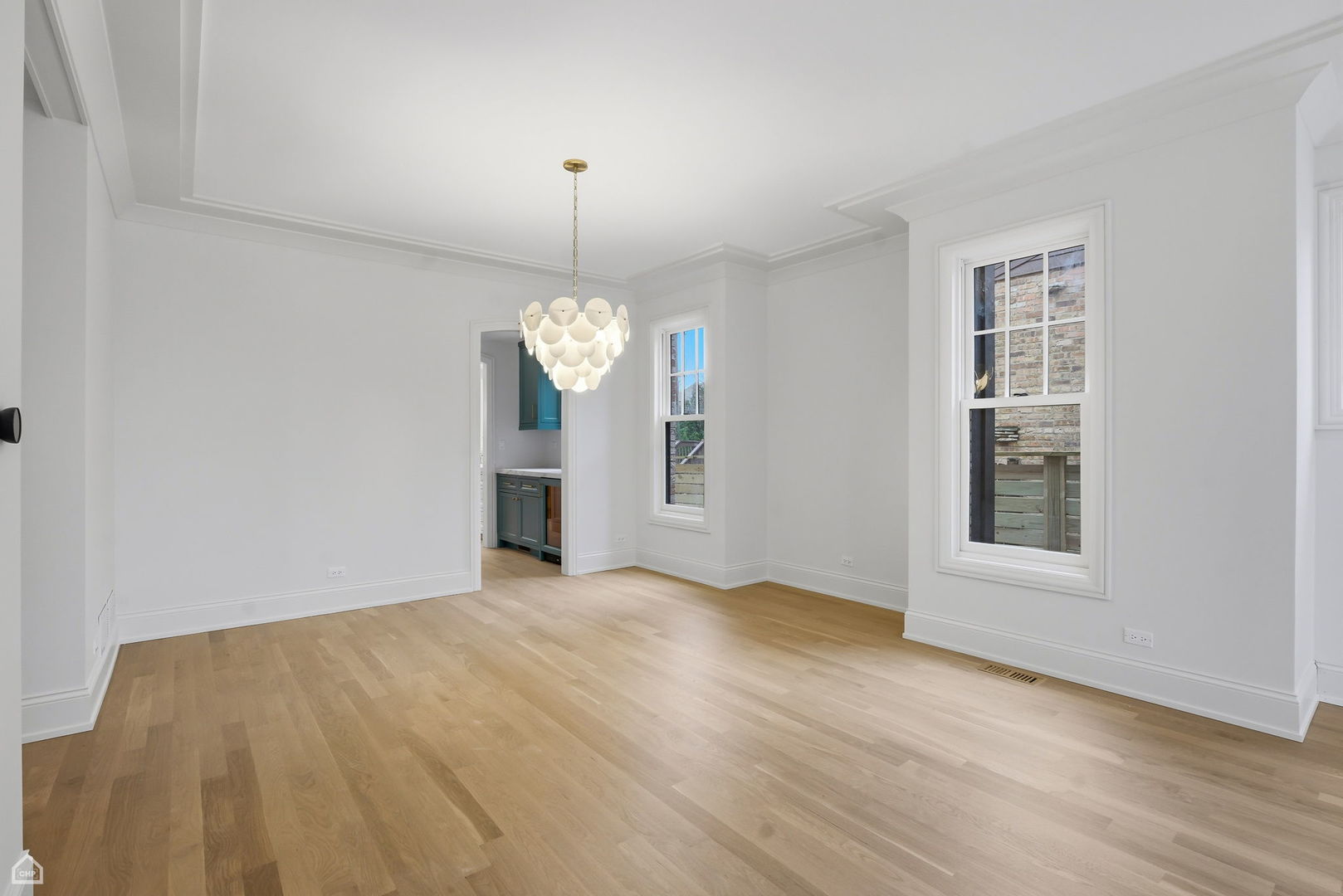 620 North Merrill Street Park Ridge, IL 60068 - Photo 4 of 27 Gallery Image 4