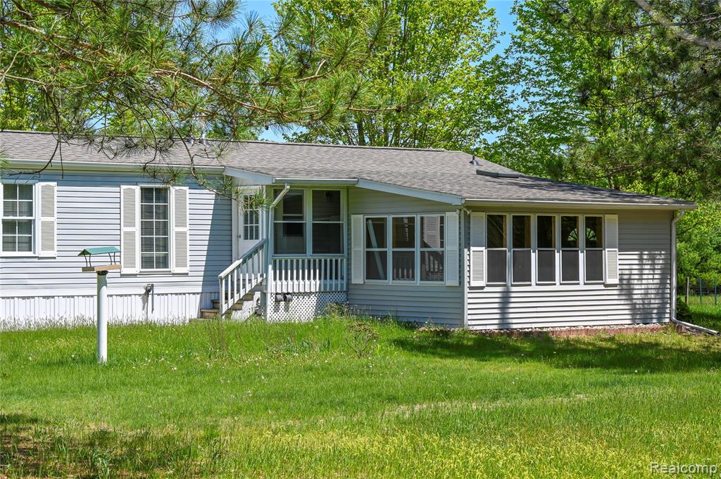 1094 Blamer Road Fairview, MI 48621 - Photo 3 of 97