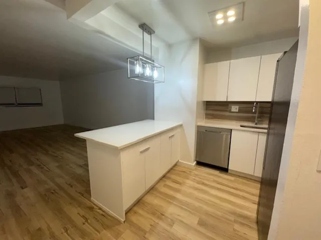 $2,145 | 5525 Southwest 41st Street, Unit 110, Hollywood, FL 33023