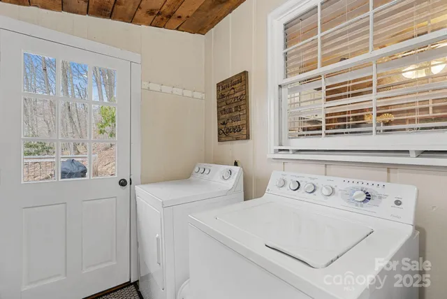 $425,000 | 1040 Oakridge Lane, Mars Hill, NC 28754