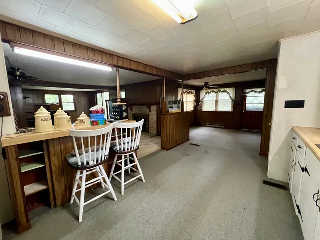 $94,900 | 509 Lakeshore Drive, Oakland, IL 61943