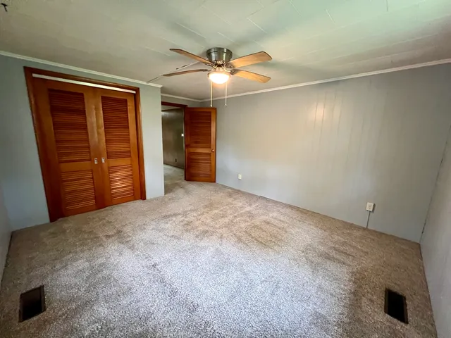 $94,900 | 509 Lakeshore Drive, Oakland, IL 61943