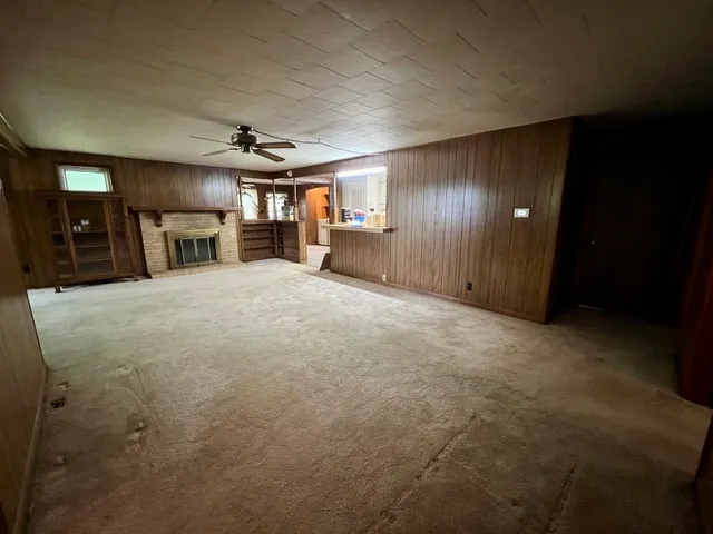 $94,900 | 509 Lakeshore Drive, Oakland, IL 61943