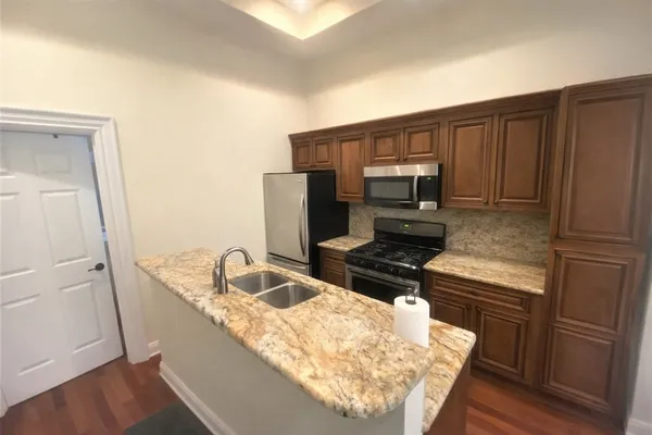 $6,800 | 21 Worthington Street, Unit 2, Boston, MA 02120