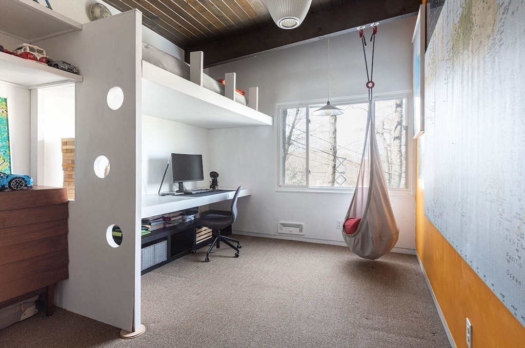 58 Hill Street Lexington, MA 02421 - Photo 15 of 24