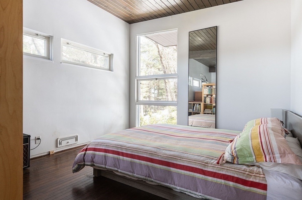 58 Hill Street Lexington, MA 02421 - Photo 19 of 24