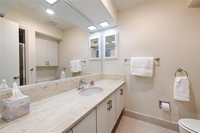 $289,000 | 10757 Villager Road, Unit D, Dallas, TX 75230