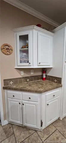 $189,999 | 162 Plantation Boulevard, Lake Worth, FL 33467