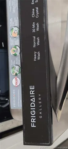 $189,999 | 162 Plantation Boulevard, Lake Worth, FL 33467