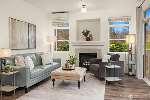 $617,000 | 566 241st Lane Southeast, Sammamish, WA 98074