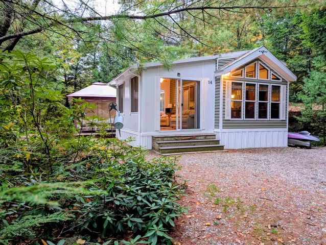 $263,000 | 14 Overlook Road, Holderness, NH 03245