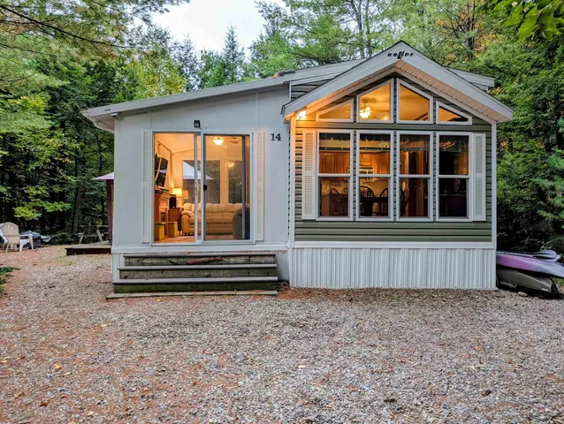 $263,000 | 14 Overlook Road, Holderness, NH 03245