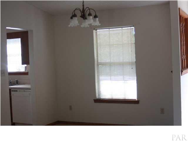 10408 Tanton Road Pensacola, FL 32506 - Photo 4 of 16 Gallery Image 4
