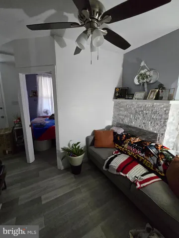 $179,900 | 319 East 20th Street, Chester, PA 19013