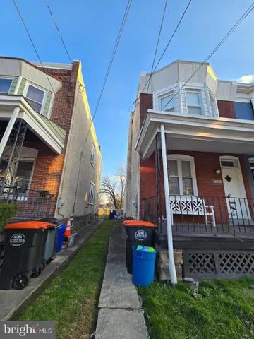 $179,900 | 319 East 20th Street, Chester, PA 19013