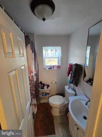 $179,900 | 319 East 20th Street, Chester, PA 19013