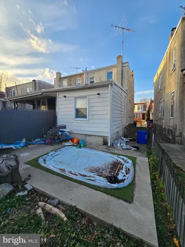 $179,900 | 319 East 20th Street, Chester, PA 19013