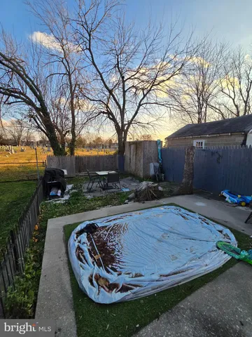 $179,900 | 319 East 20th Street, Chester, PA 19013