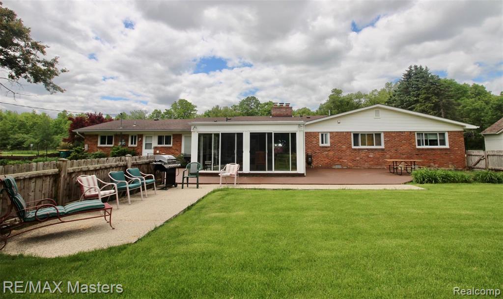 25777 Inkster Road Flat Rock, MI 48134 - Photo 40 of 52