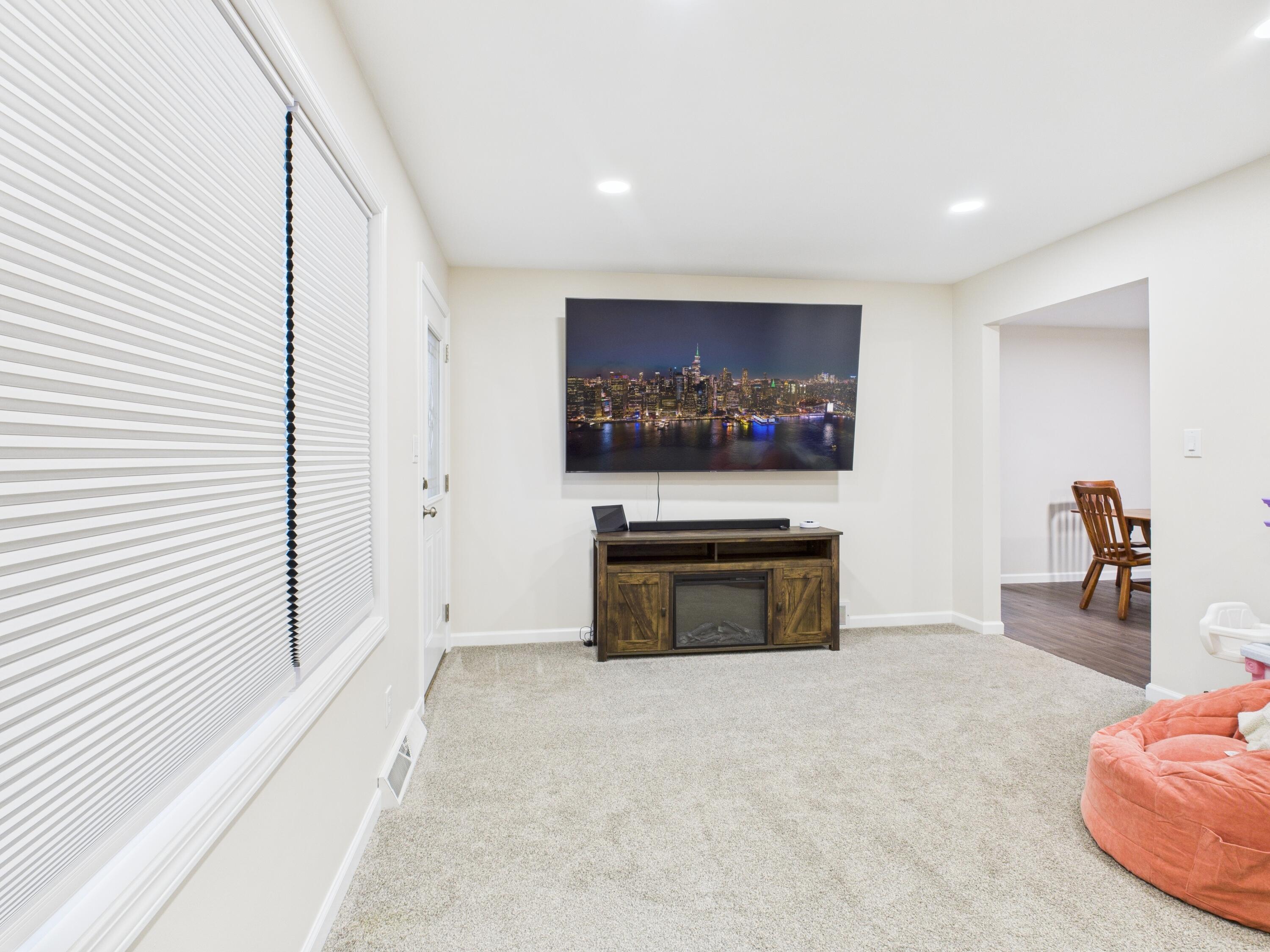 252 Thumm Road Gaylord, MI 49735 - Photo 18 of 22 living room b