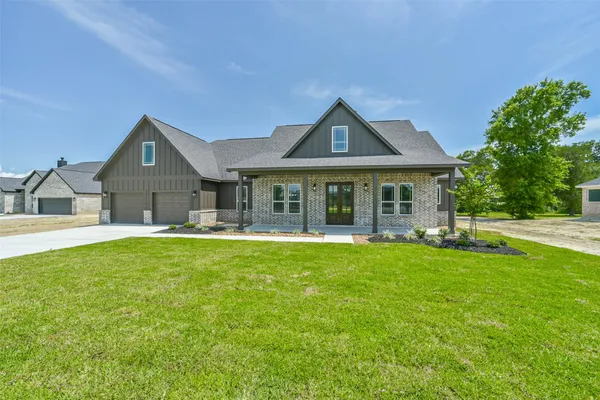 $739,900 | 5334 Camp Creek Road, Baytown, TX 77523