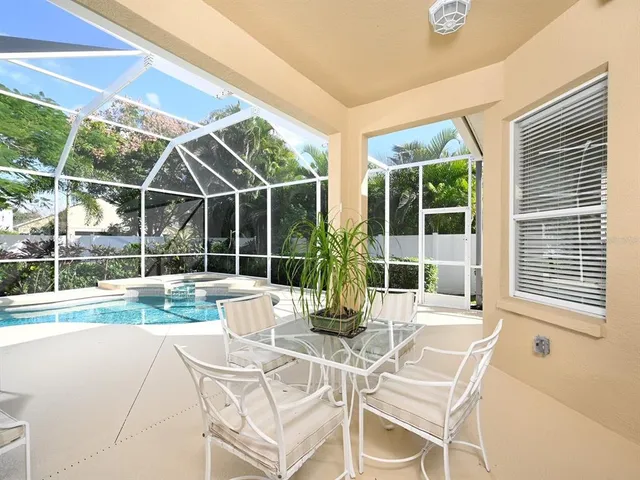 $625,000 | 6421 Blue Grosbeak Circle, Lakewood Ranch, FL 34202