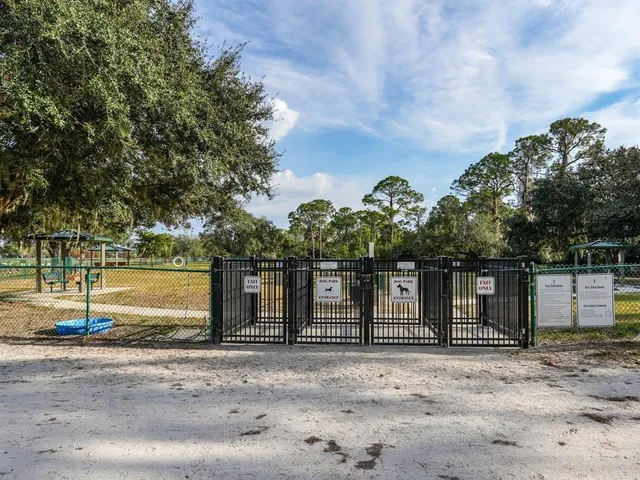 $625,000 | 6421 Blue Grosbeak Circle, Lakewood Ranch, FL 34202