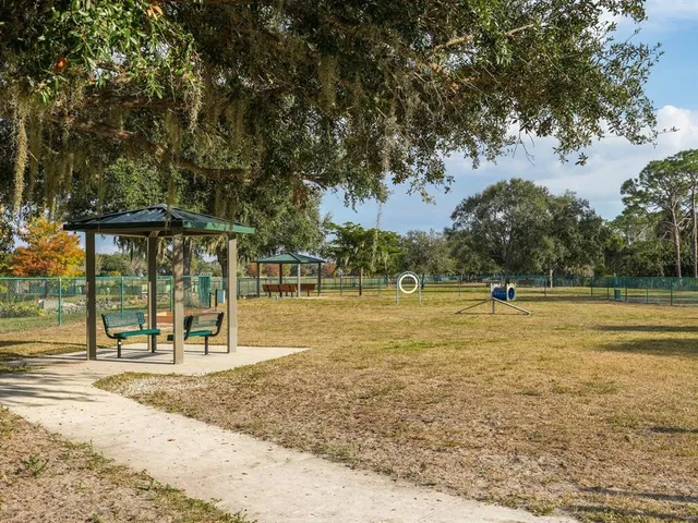 $625,000 | 6421 Blue Grosbeak Circle, Lakewood Ranch, FL 34202