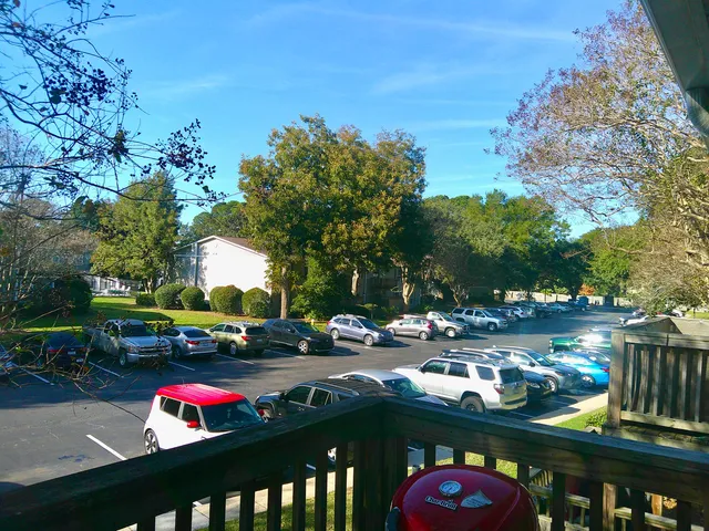 $1,750 | 1402 Camp Road, Unit 15E, Charleston, SC 29412