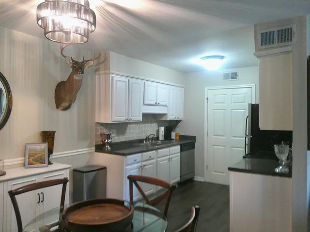 $1,750 | 1402 Camp Road, Unit 15E, Charleston, SC 29412
