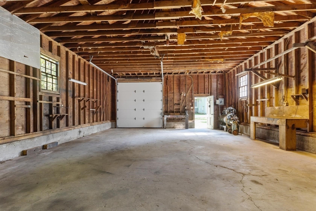 70 Gould Street Walpole, MA 02081 - Photo 4 of 7