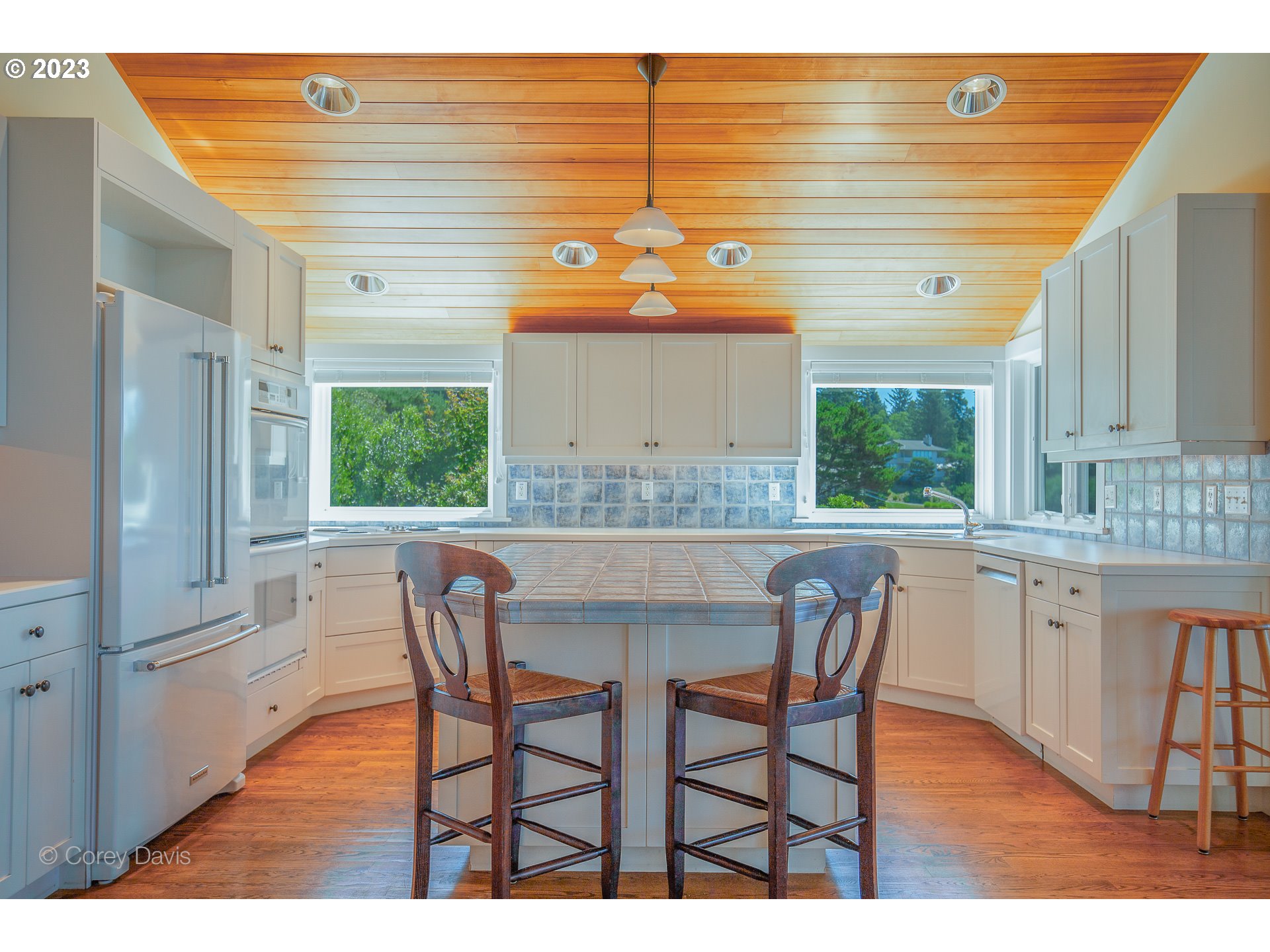38680 Meadow Loop Nehalem, OR 97131 - Photo 14 of 44 a dining room with furniture and wooden floor