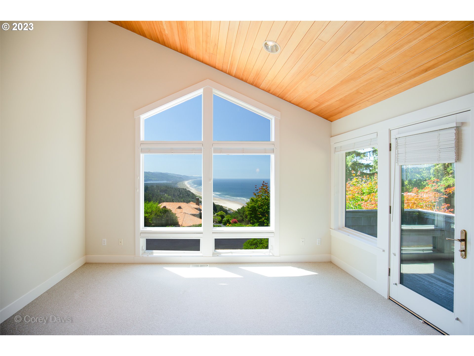 38680 Meadow Loop Nehalem, OR 97131 - Photo 19 of 44 a living room with a large window