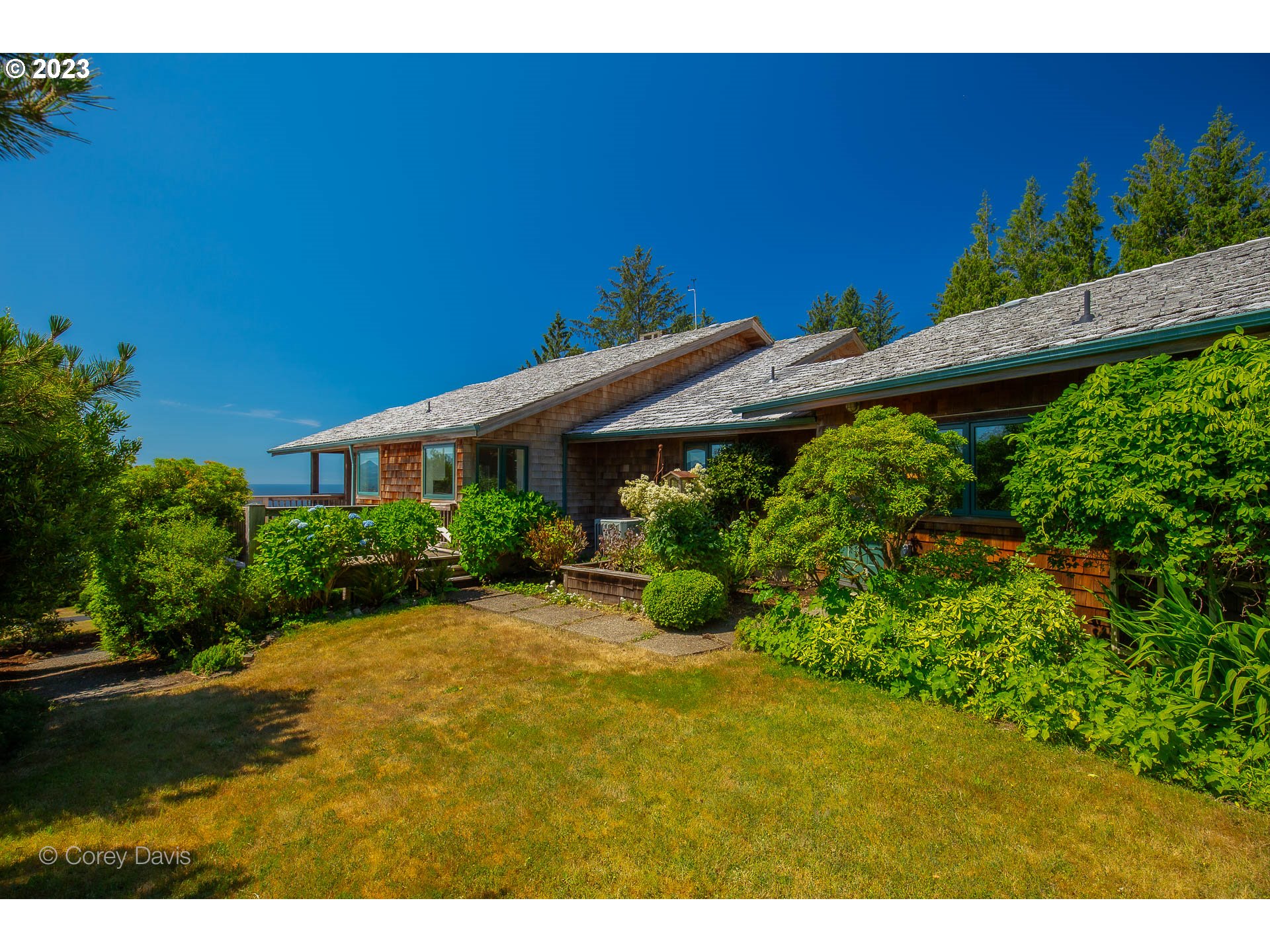38680 Meadow Loop Nehalem, OR 97131 - Photo 40 of 44 a view of a backyard with plants