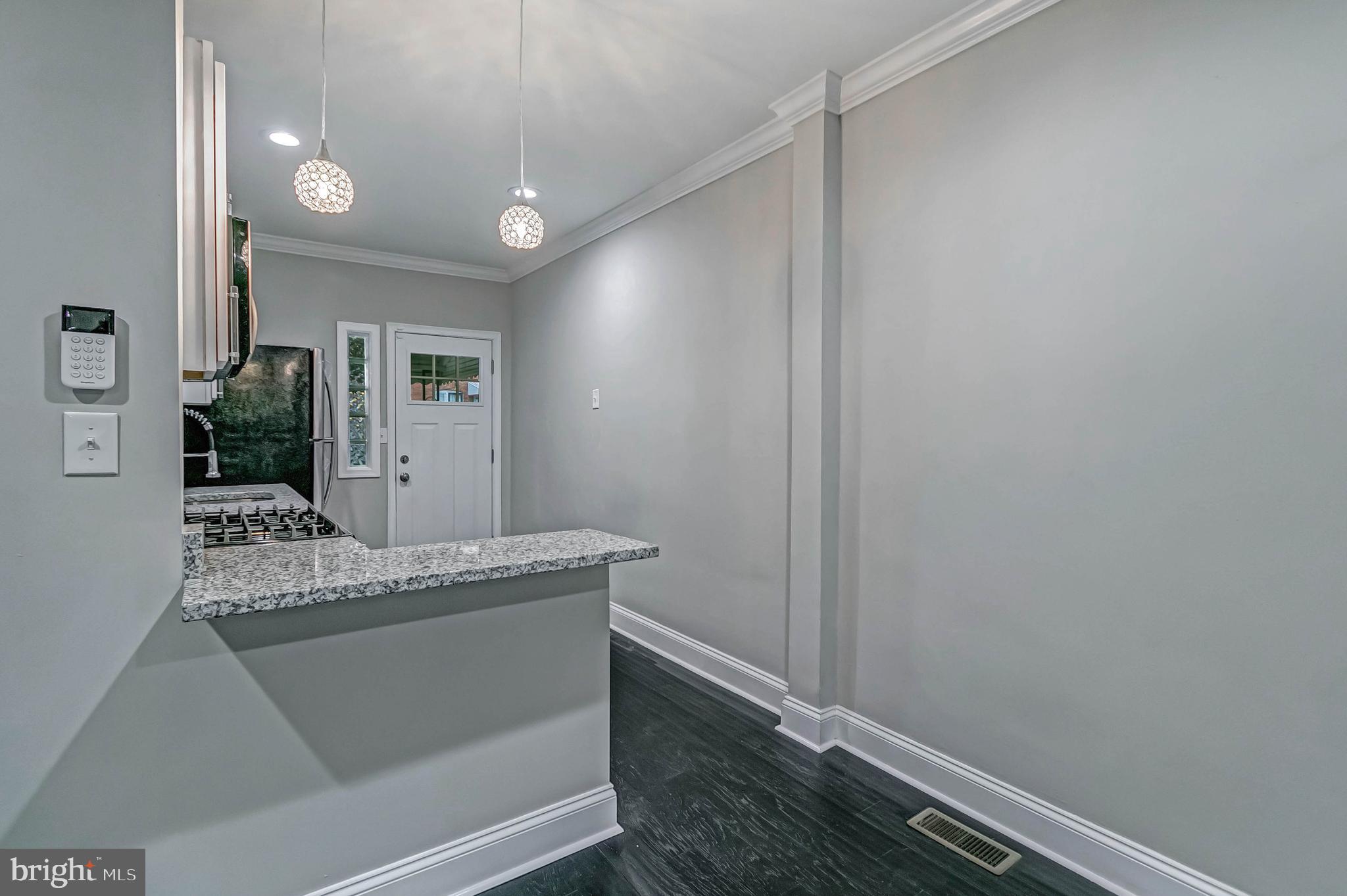 3806 Colborne Road Baltimore, MD 21229 - Photo 8 of 45 Gallery Image 8
