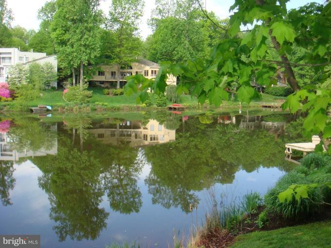 11573 Greenwich Point Road Reston, VA 20194 - Photo 26 of 30 Lake View 2