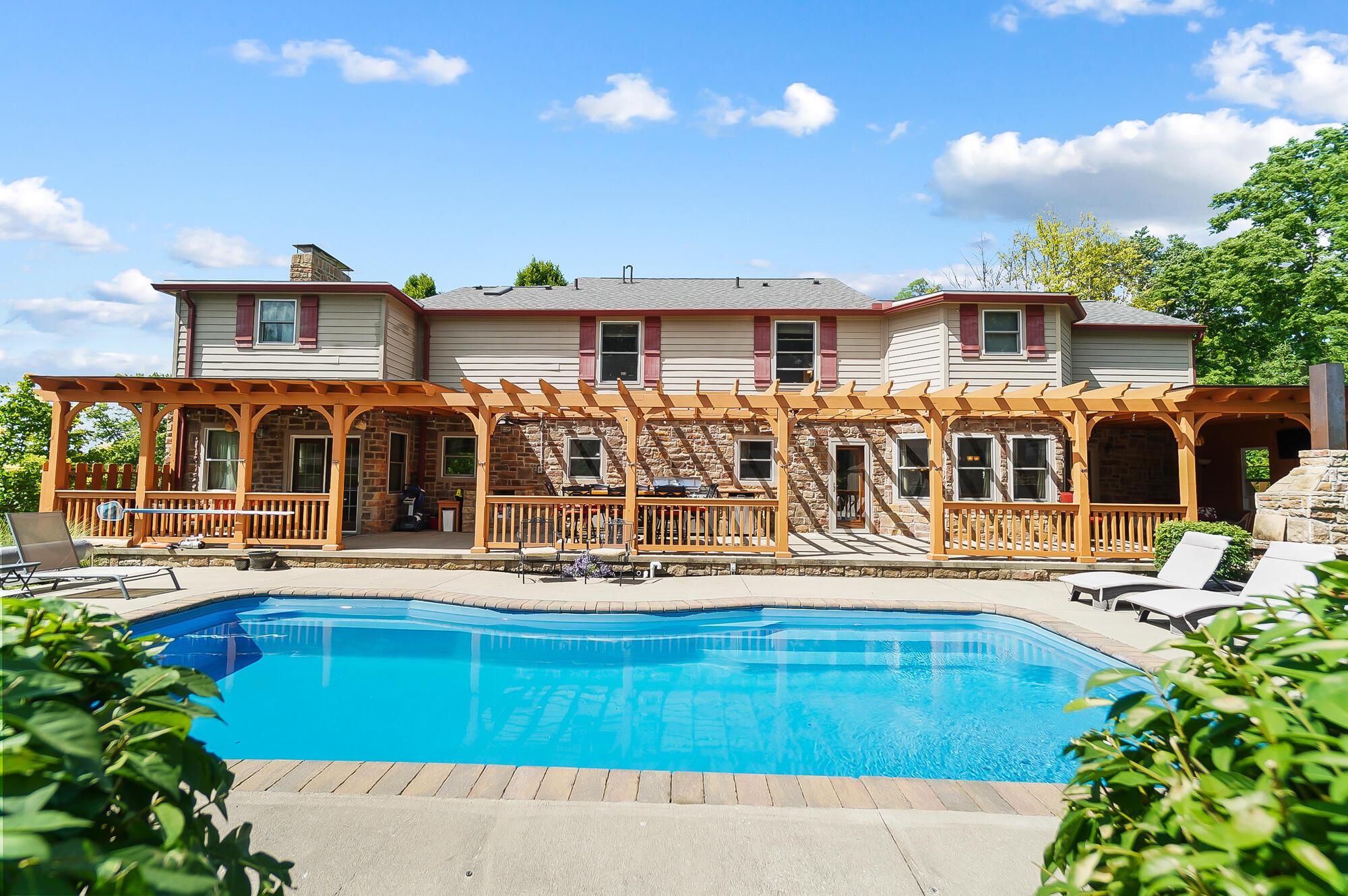 655 West Home Road Springfield, OH 45504 - Photo 3 of 75 0508