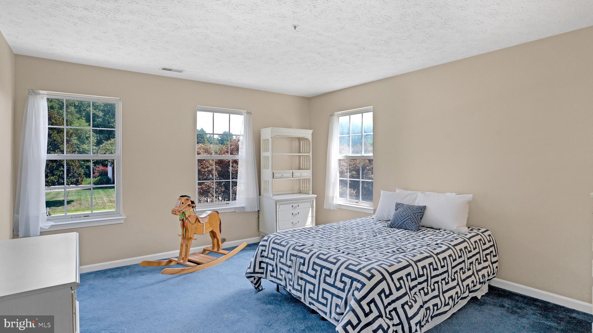 549 Small Reward Road Huntingtown, MD 20639 - Photo 23 of 33 3rd bedroom (upper level)