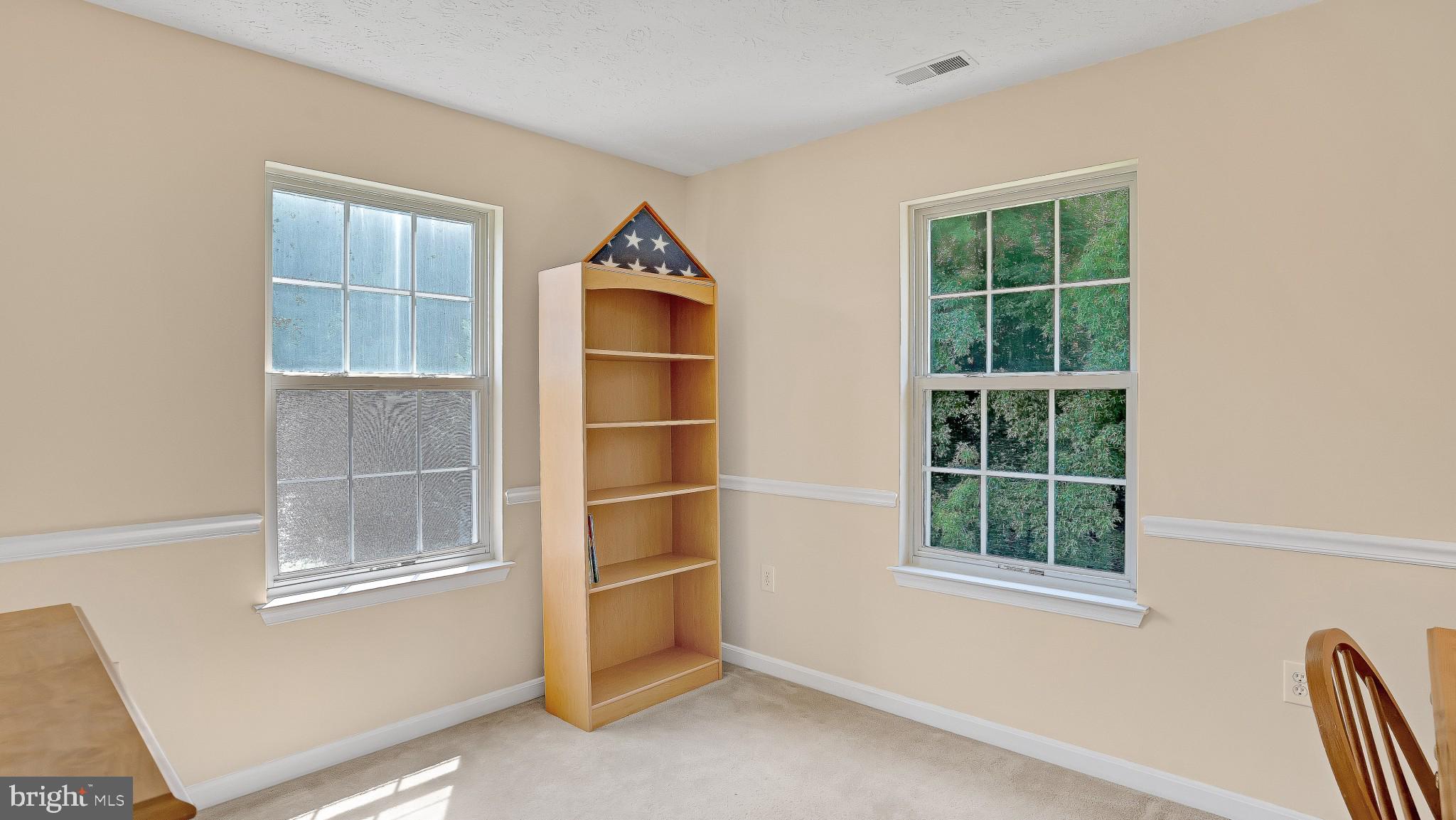 549 Small Reward Road Huntingtown, MD 20639 - Photo 25 of 33 4th bedroom (upper level)