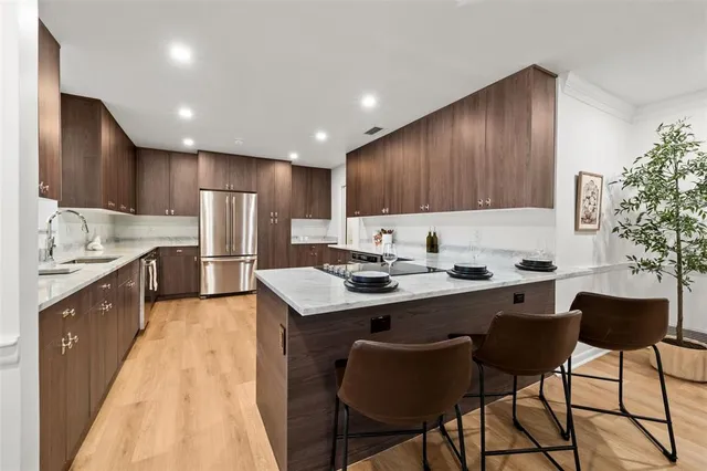 $849,900 | 3328 Northwest 18th Avenue, Gainesville, FL 32605