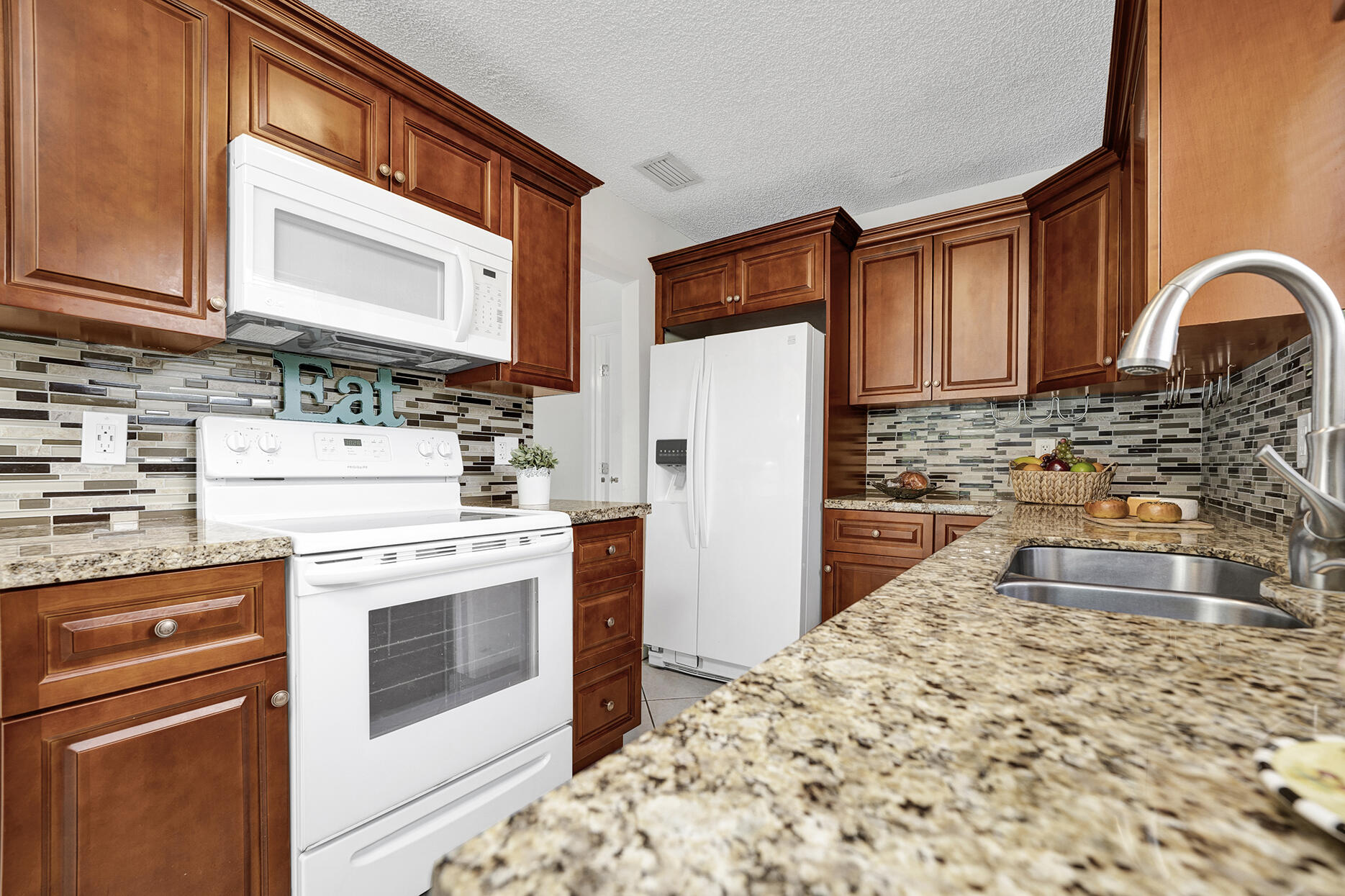 20766 Concord Green Drive West Boca Raton, FL 33433 - Photo 18 of 42 09