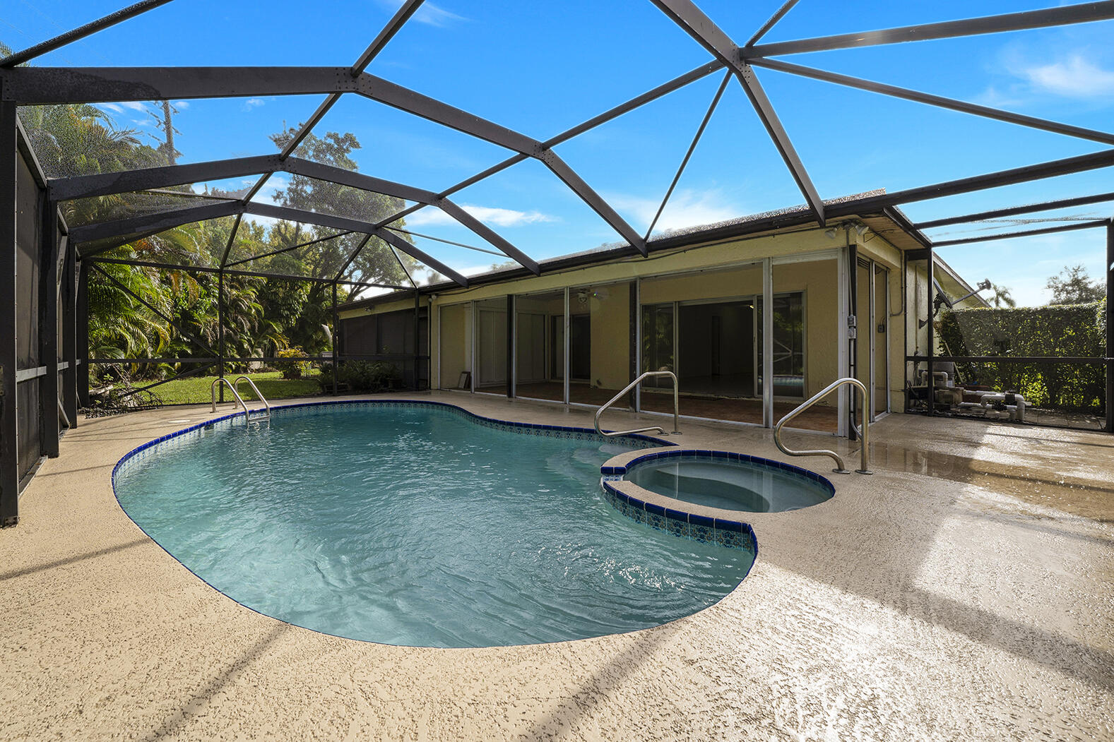 20766 Concord Green Drive West Boca Raton, FL 33433 - Photo 2 of 42 32