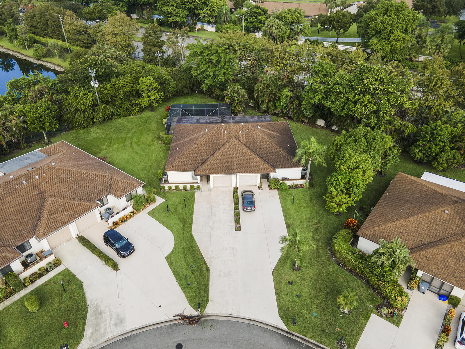 20766 Concord Green Drive West Boca Raton, FL 33433 - Photo 5 of 42 37