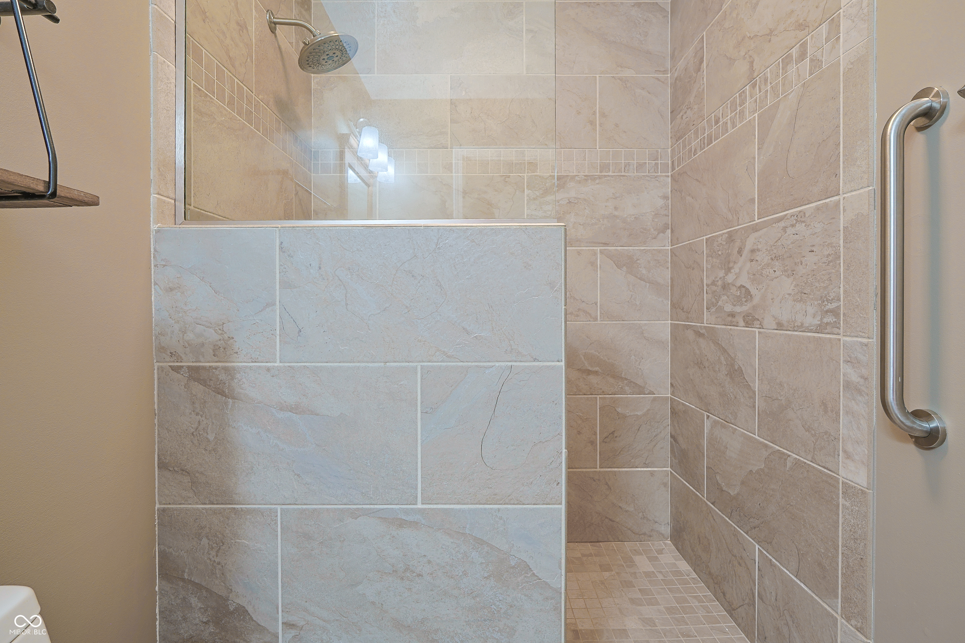 3725 West 2 Mile House Road Columbus, IN 47201 - Photo 32 of 51