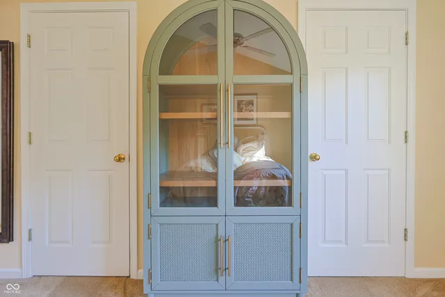 $289,900 | 3725 West 2 Mile House Road, Columbus, IN 47201