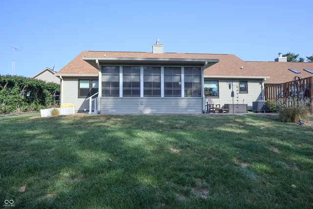 $300,000 | 3725 West 2 Mile House Road, Columbus, IN 47201