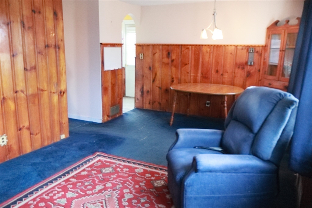 55 Blackstone Road Weymouth, MA 02191 - Photo 4 of 20