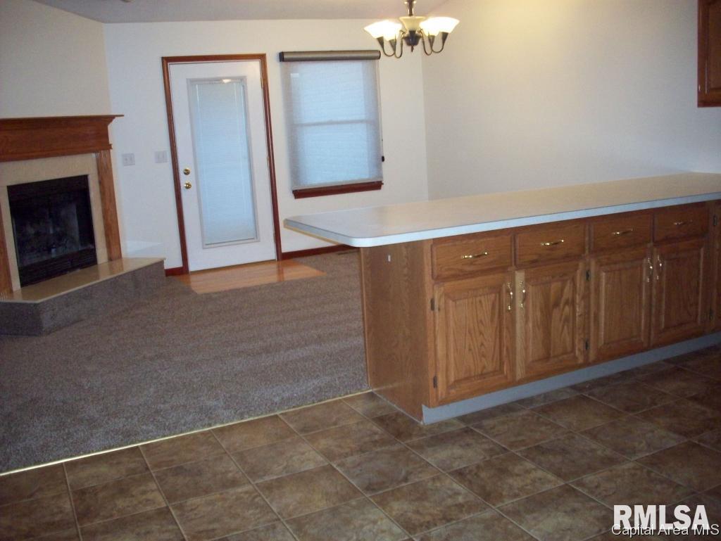 6500 Hayley Court Springfield, IL 62712 - Photo 10 of 11 Gallery Image 10
