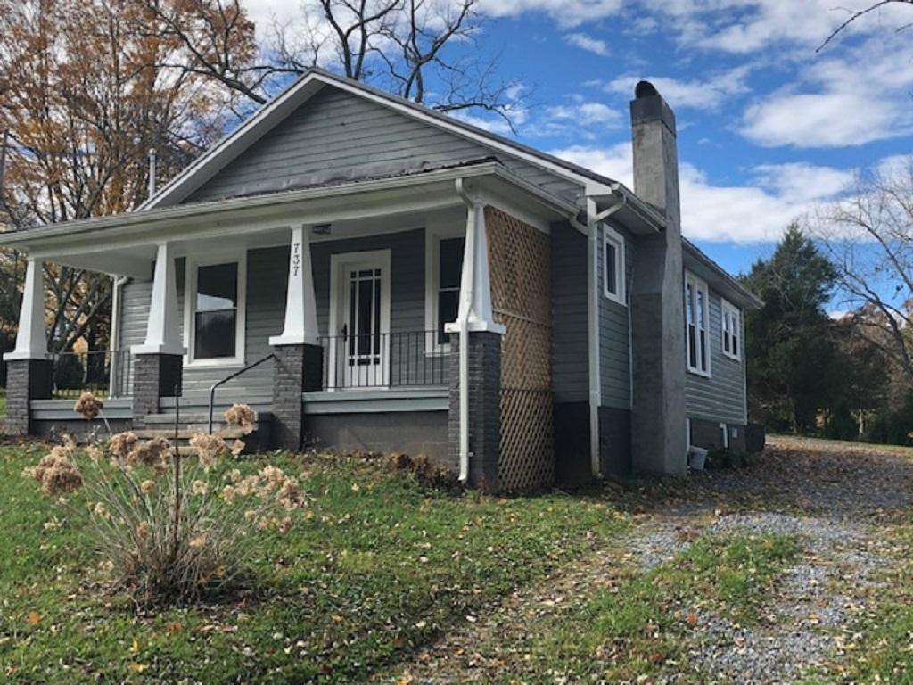 737 Princeton Road Johnson City, TN 37601 - Photo 2 of 19 Redone Completely