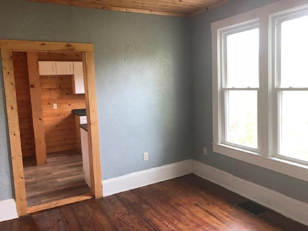 737 Princeton Road Johnson City, TN 37601 - Photo 15 of 19 Dining Room